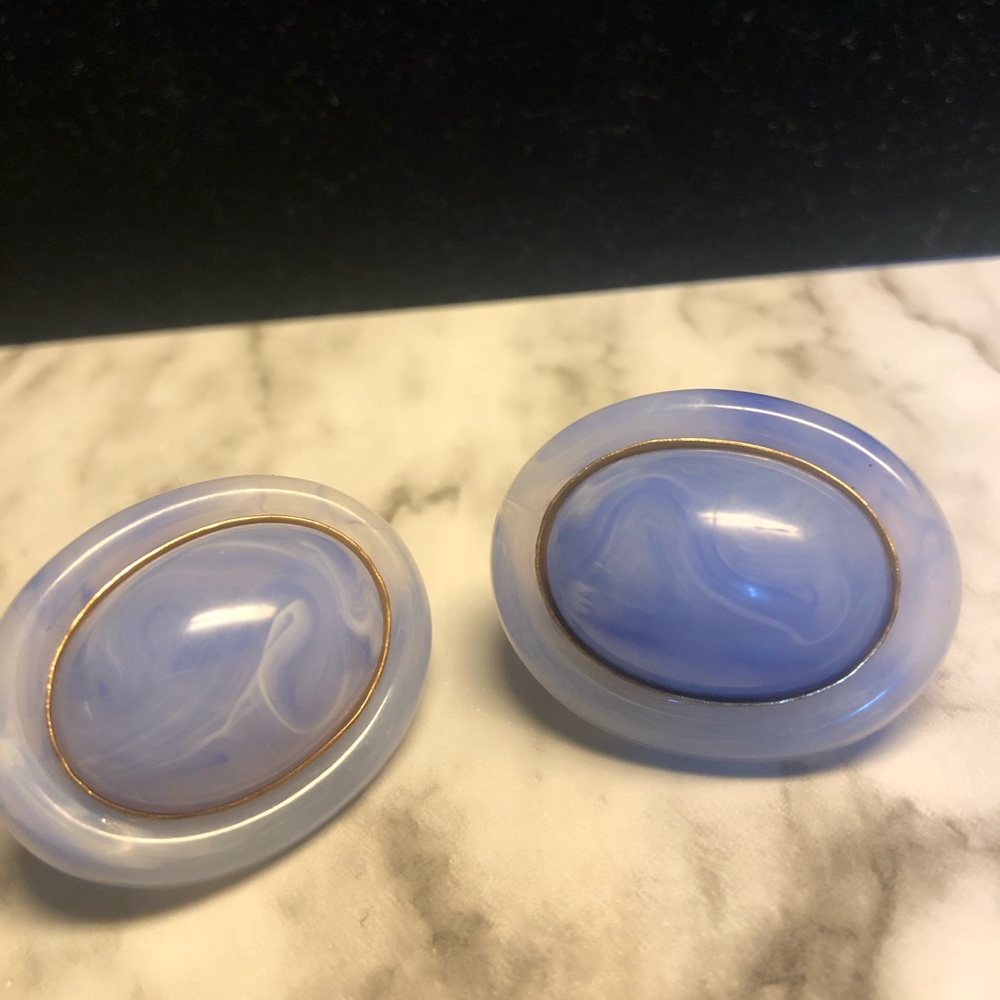 Women’s Vintage Blue Swirl Post Plastic Earrings